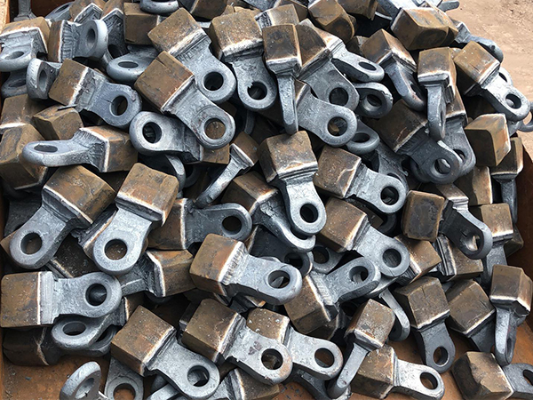 超高锰钢破碎机锤头和高锰钢锤头的区别
